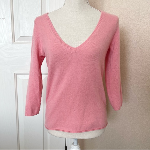 J.Crew 100% Cashmere V-neck Light Pink Sweater medium - Picture 3 of 6